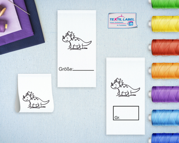 Textiletiketten für Größenbeschriftung Dino Triceratops M015016